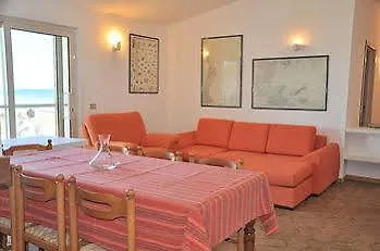 La Cinta Beach Hotel *